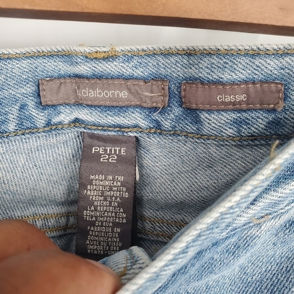 Liz Claiborne Jeans Womens 22 Petite Relaxed Fit Straight Blue Denim Pants - Picture 8 of 9